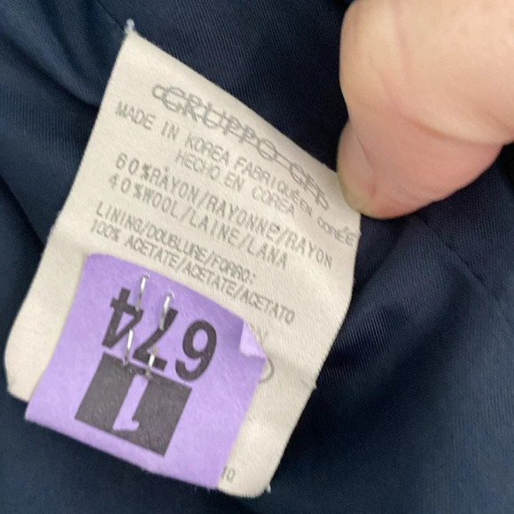 Vintage EMANUEL, EMANUEL UNGARO Woman’s Long Line Wool Blend Blazer, 12/46 - Picture 7 of 9